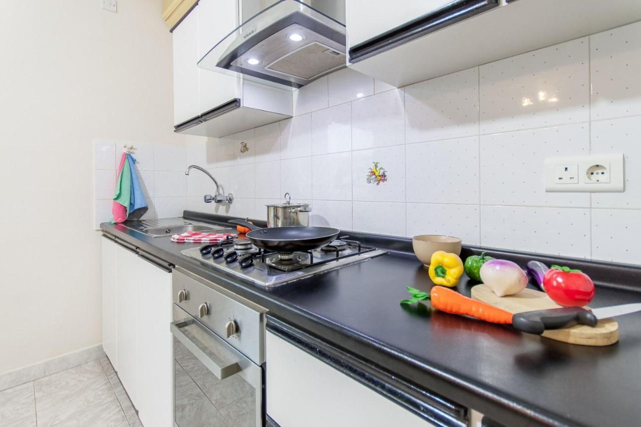 Pool And Sea Merill Apartments - Happy Rentals Mellieħa Exteriör bild